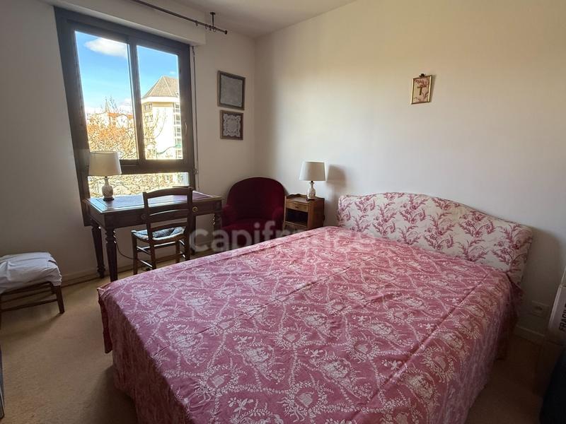 Appartement - 98 m² - 4 pièces