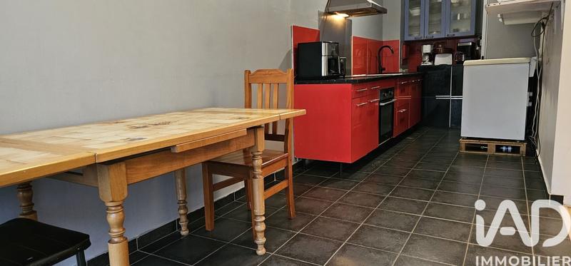 Appartement - 100 m² - 5 pièces