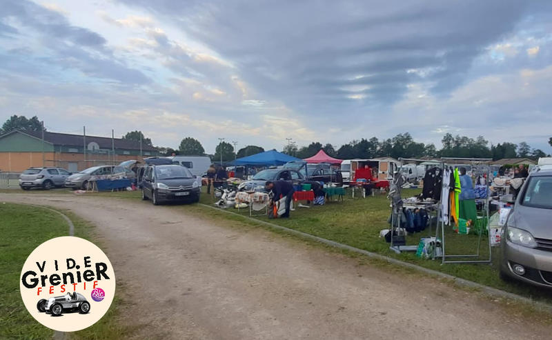 Vide grenier festif de la Bic