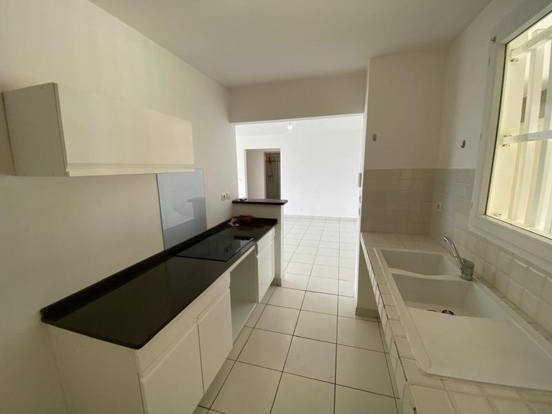 Appartement - 77 m² - 3 pièces