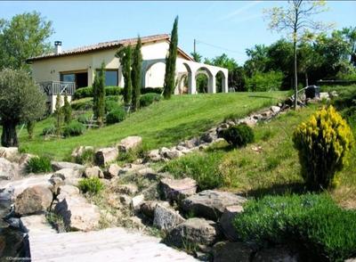 Maison - 190 m² - 7 pièces