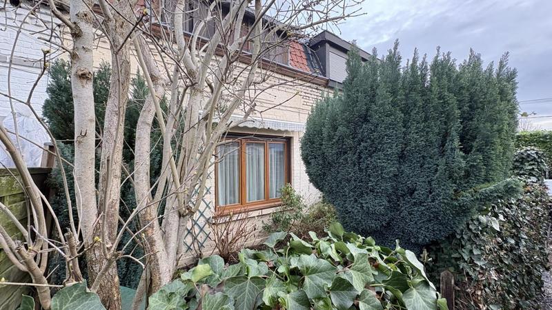 Maison de ville - 102 m² - 6 pièces