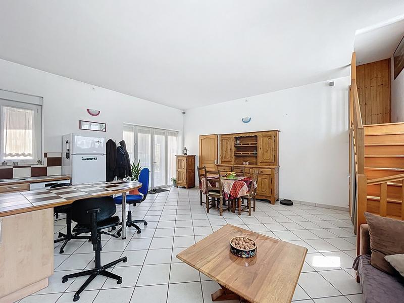 Maison - 100 m² - 4 pièces