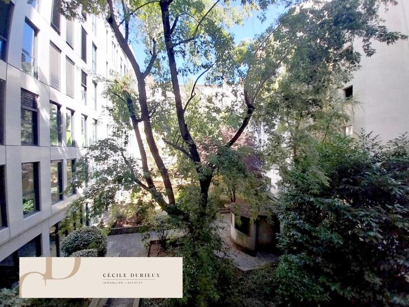 Appartement - 60 m² - 2 pièces