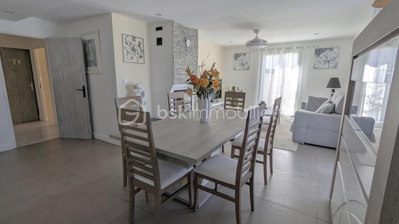 Maison - 100 m² - 5 pièces