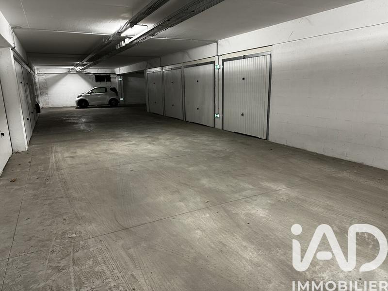 Parking - 15 m²