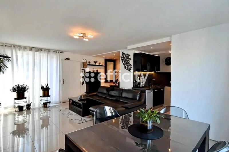 Duplex - 73 m² - 4 pièces