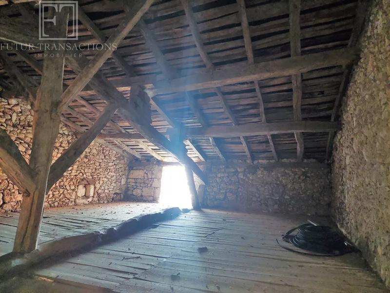 Maison - 216 m² - 6 pièces