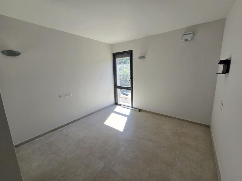 Appartement - 98 m² - 4 pièces