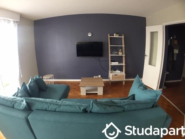 Chambre - 13 m² - 1 pièce