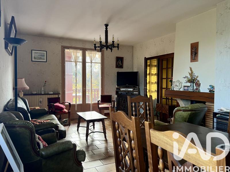 Maison - 95 m² - 4 pièces