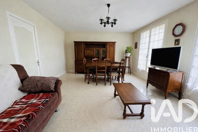 Maison - 94 m² - 5 pièces