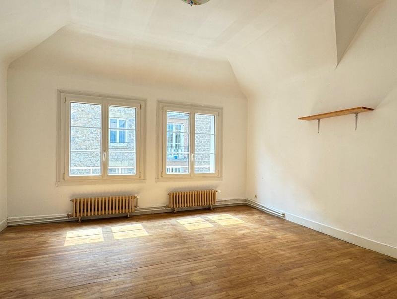 Maison - 148 m² - 6 pièces