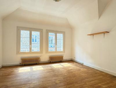 Maison - 148 m² - 6 pièces