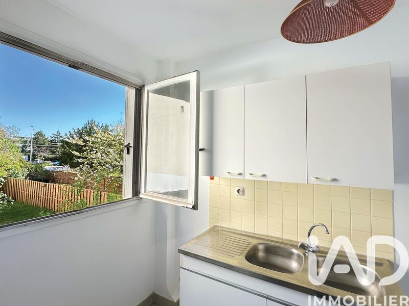 Studio - 27 m² - 1 pièce