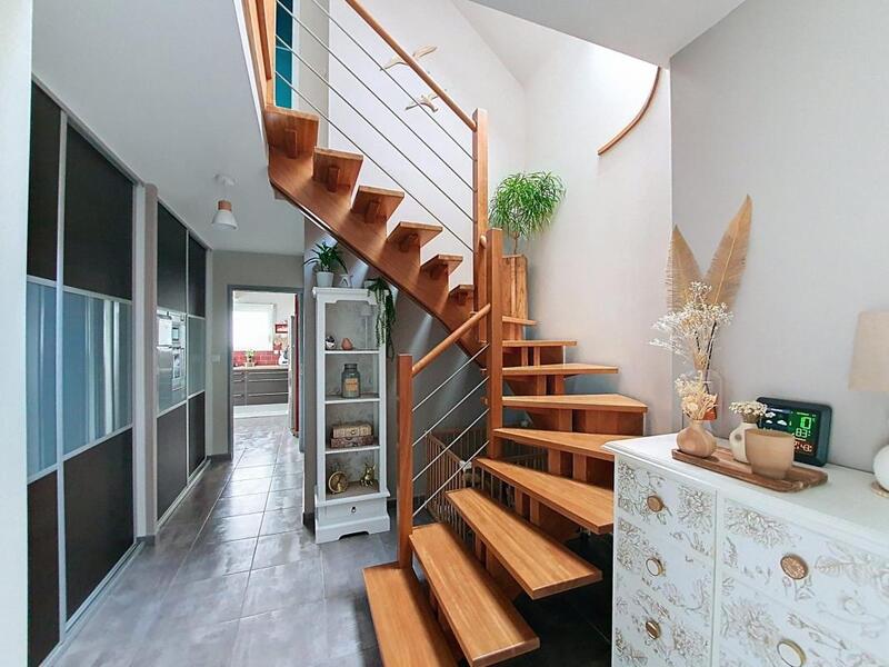 Maison - 157 m² - 6 pièces