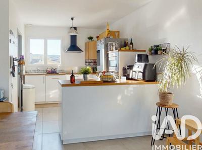 Maison - 125 m² - 5 pièces