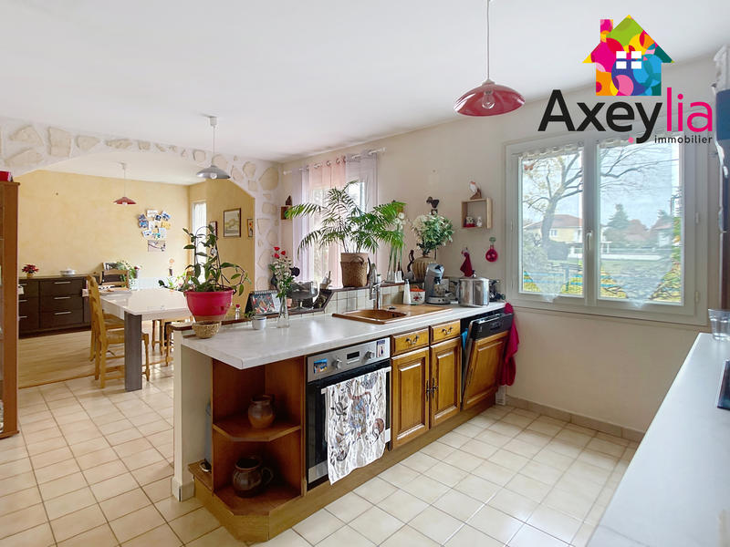 Maison - 115 m² - 6 pièces