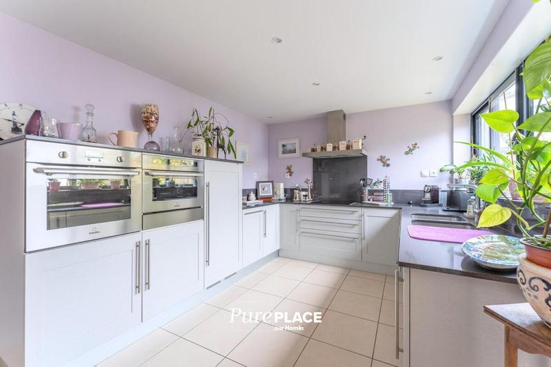 Maison - 164 m² - 6 pièces