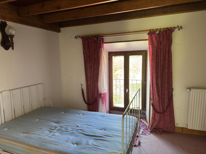 Maison en pierre - 185 m² - 10 pièces