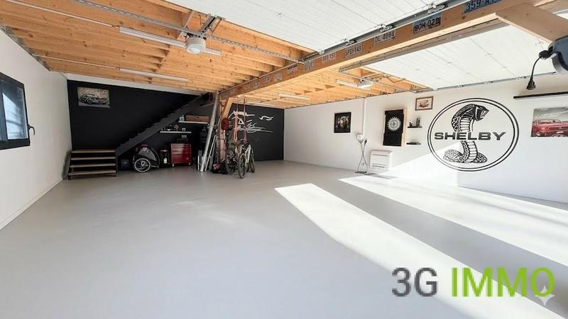 Propriété - 195 m² - 7 pièces