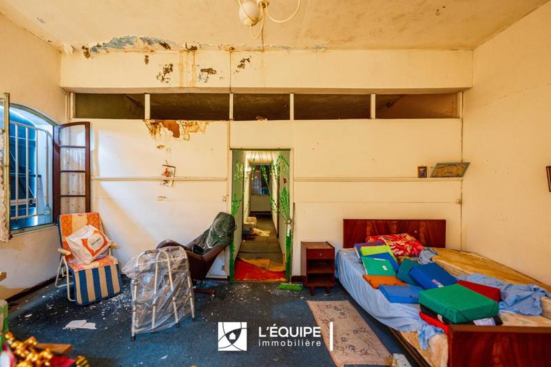 Immeuble - 193 m² - 8 pièces