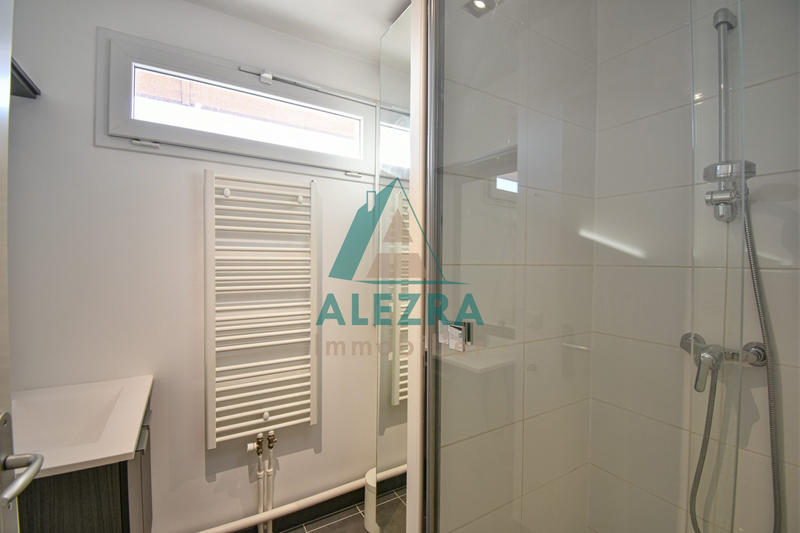 Appartement - 84 m² - 4 pièces