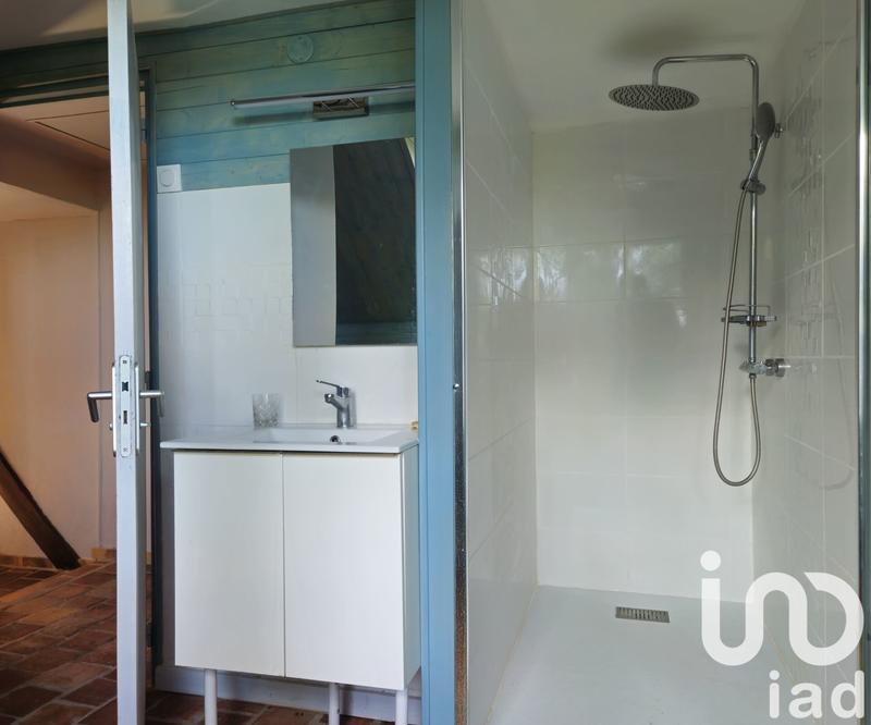 Maison - 212 m² - 7 pièces