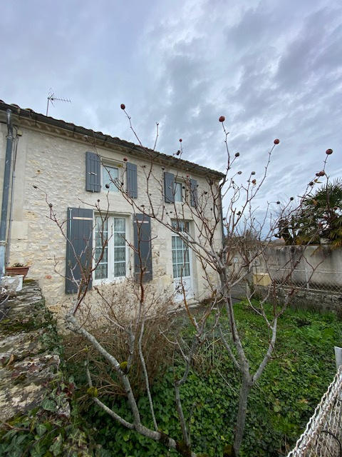 Maison - 75 m² - 4 pièces