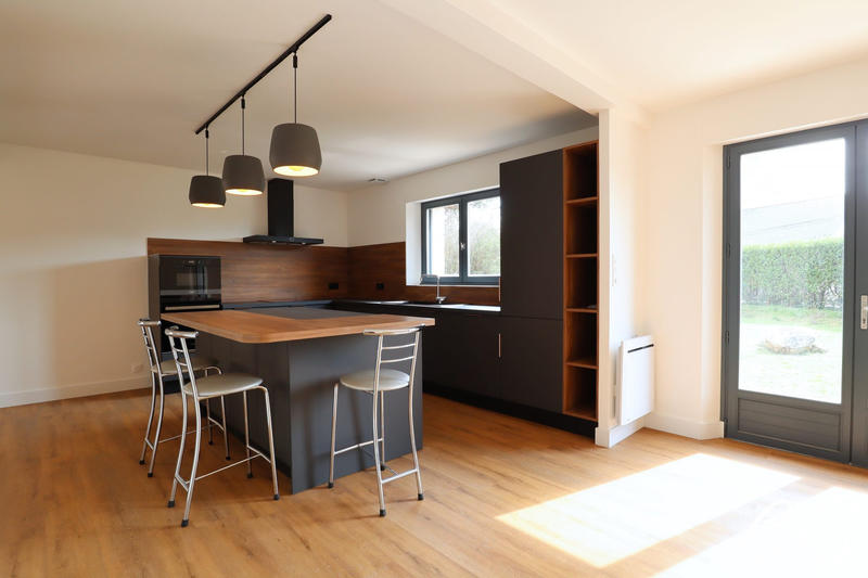 Maison - 132 m² - 7 pièces