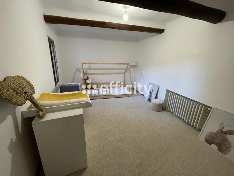 Maison - 207 m² - 8 pièces