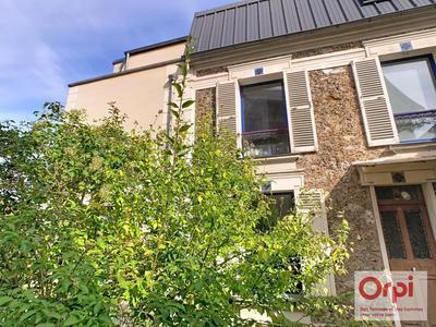 Maison - 156 m² - 5 pièces