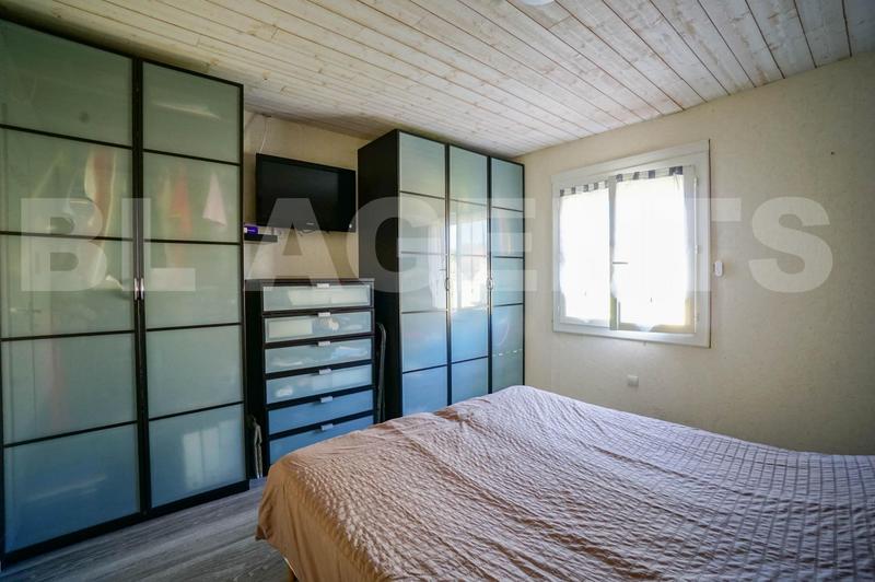 Villa - 180 m² - 7 pièces