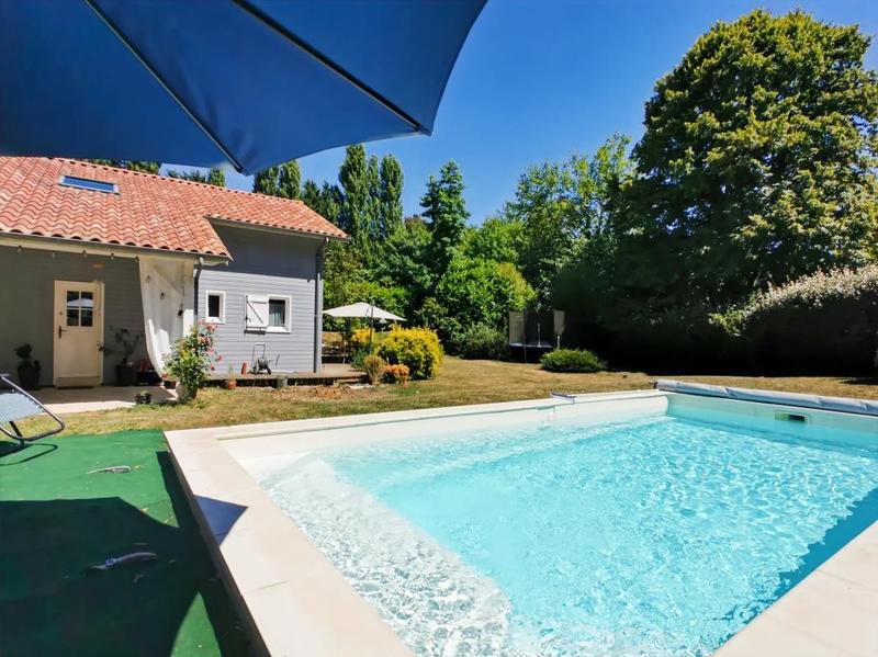 Maison - 141 m² - 5 pièces