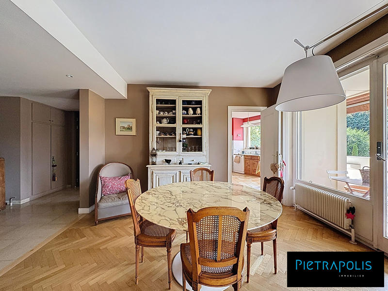 Appartement - 104 m² - 3 pièces