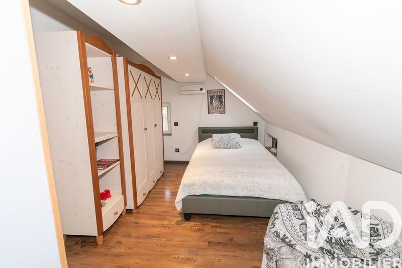 Maison - 75 m² - 5 pièces