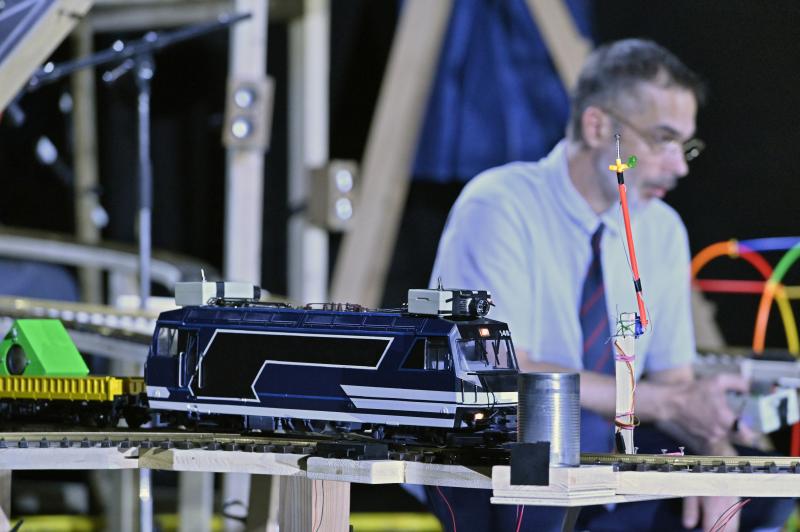 Festival Tek a (rt) - Spectacle - Théâtre d'objets sonores et connectés, human Beatbox - "Track"