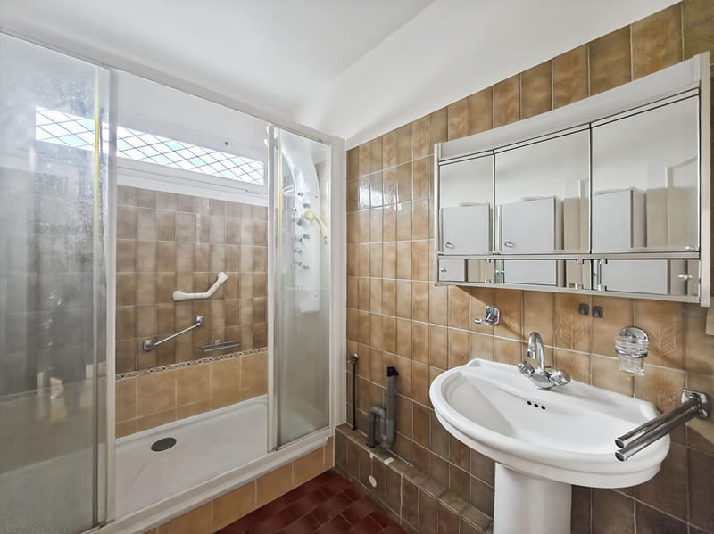 Appartement - 109 m² - 6 pièces