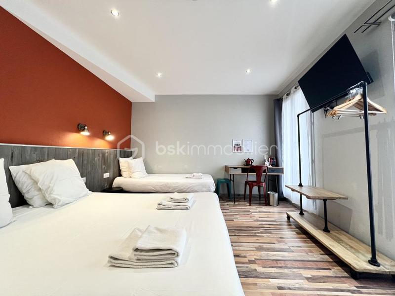 Bureau - 1 300 m² - 38 pièces