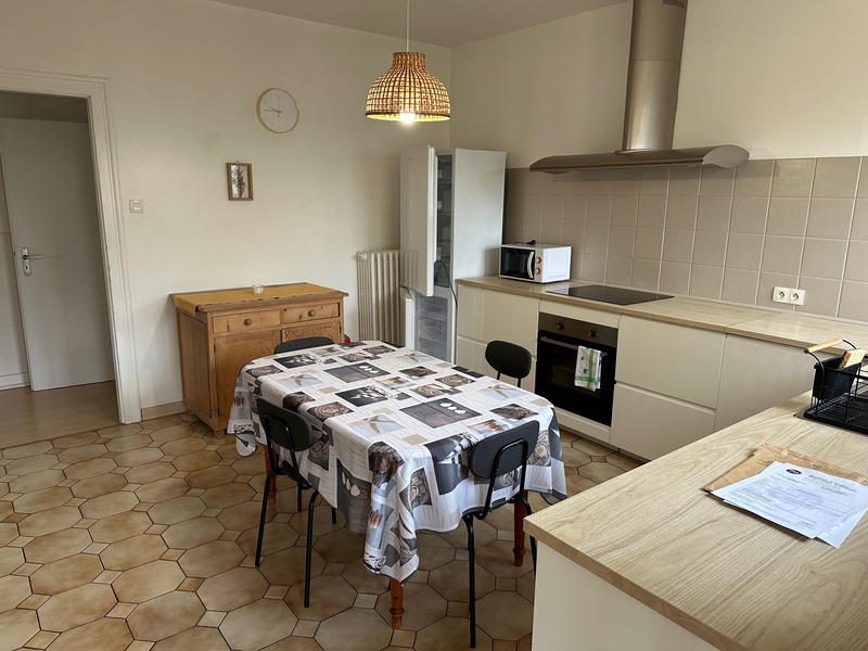 Appartement - 88 m² - 3 pièces