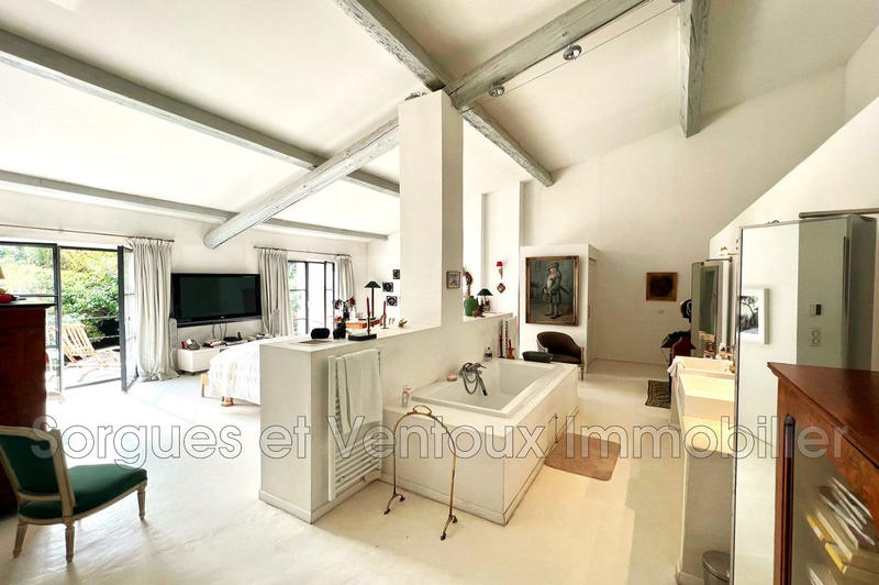 Maison - 285 m² - 8 pièces