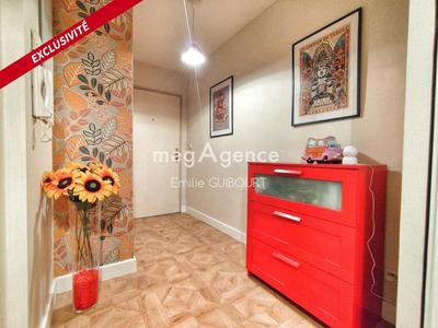 Appartement - 88 m² - 4 pièces