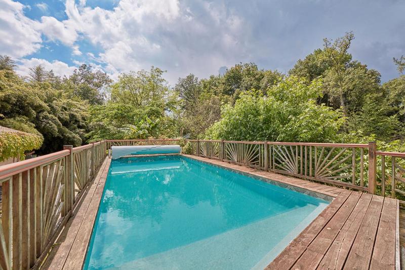 Moulin - 271 m² - 8 pièces