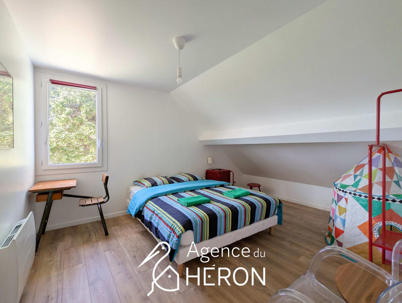 Maison - 151 m² - 7 pièces