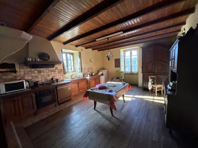 Corps de ferme - 100 m² - 3 pièces