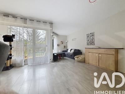 Appartement - 90 m² - 4 pièces