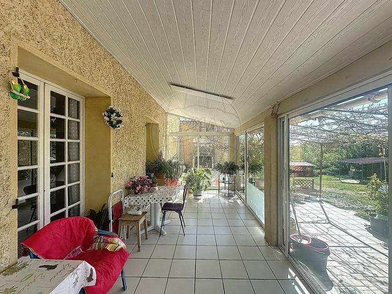 Maison - 159 m² - 7 pièces