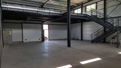 Bureau - 273 m² - 1 pièce