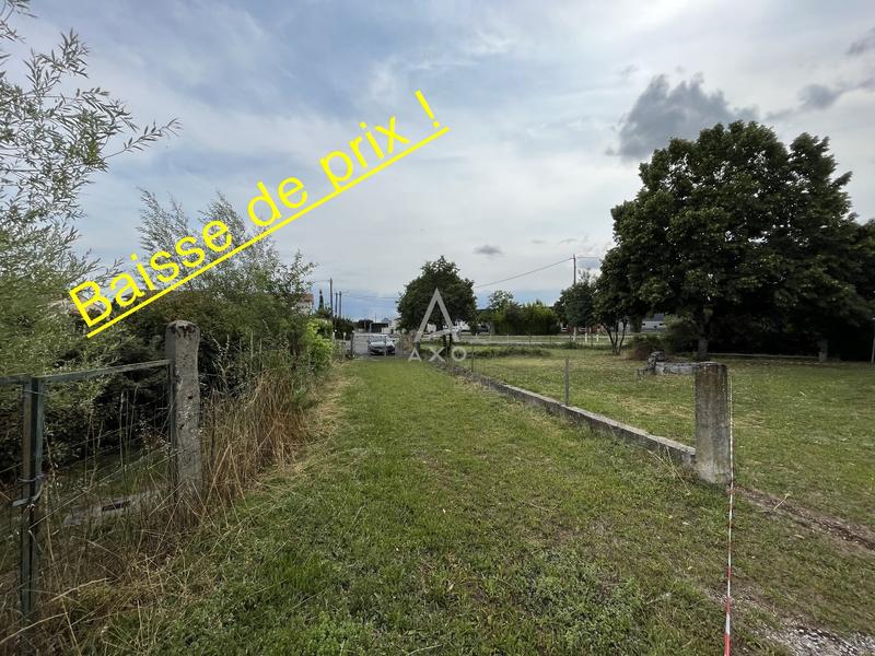 Terrain constructible - 955 m²