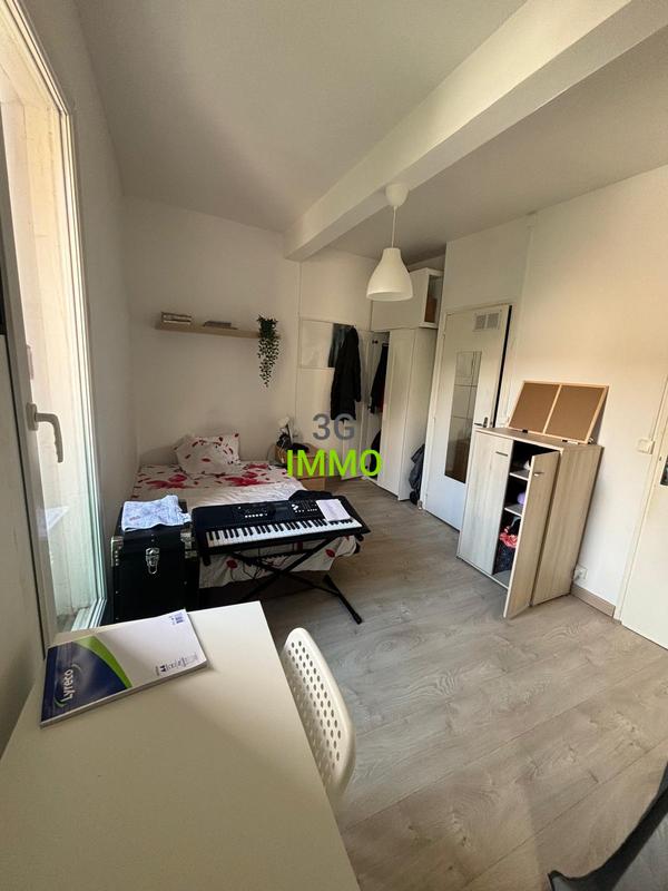 Immeuble - 219 m² - 9 pièces